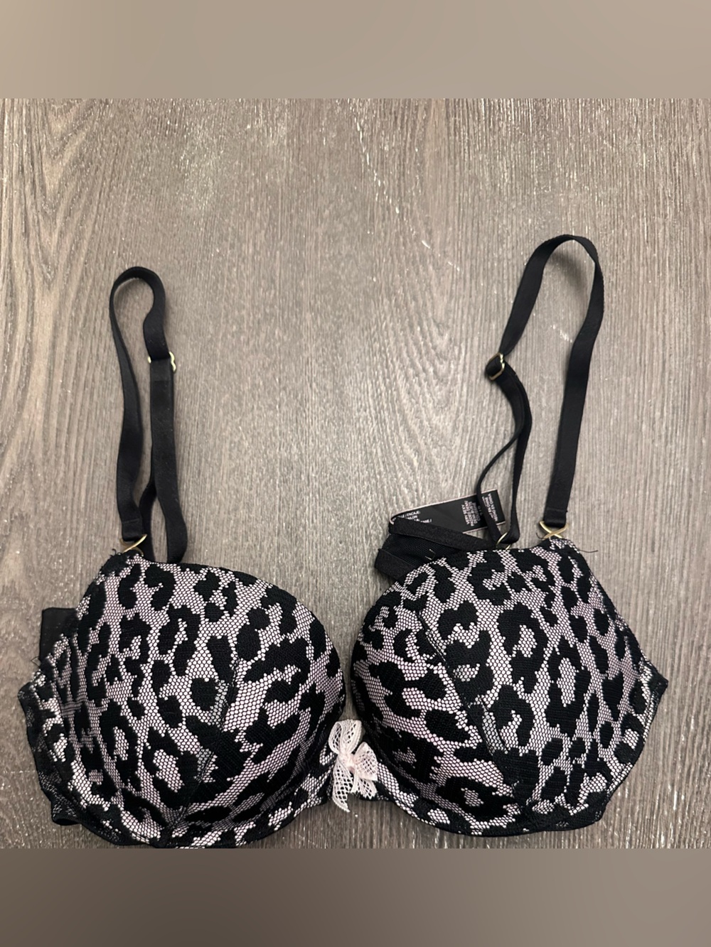 VICTORIAS SECRET BLACK LEOPARD PRINT PUSH UP BRA - Size 34B SKU:90